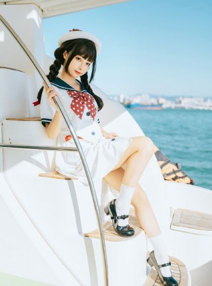 扒开黑女人的p大荫蒂