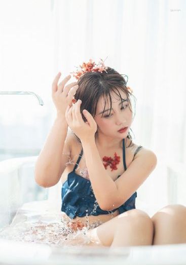 《聊斋艳谭之灯草和尚在线观看