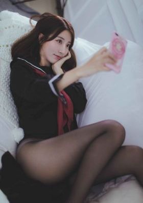 女人扒开双腿让男人桶